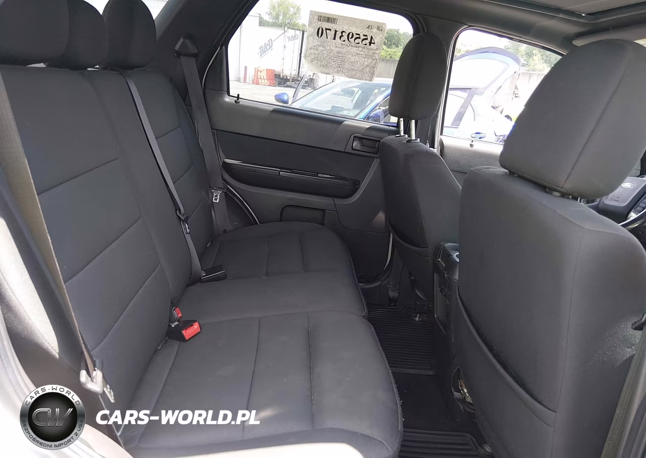 2010 Ford Escape Xlt VIN:1FMCU9DG1AKC70966 - 8