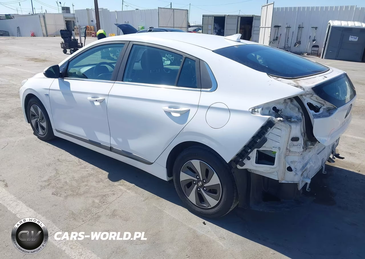 2017 Hyundai Ioniq Hybrid Sel VIN:KMHC75LC8HU018886 - 3