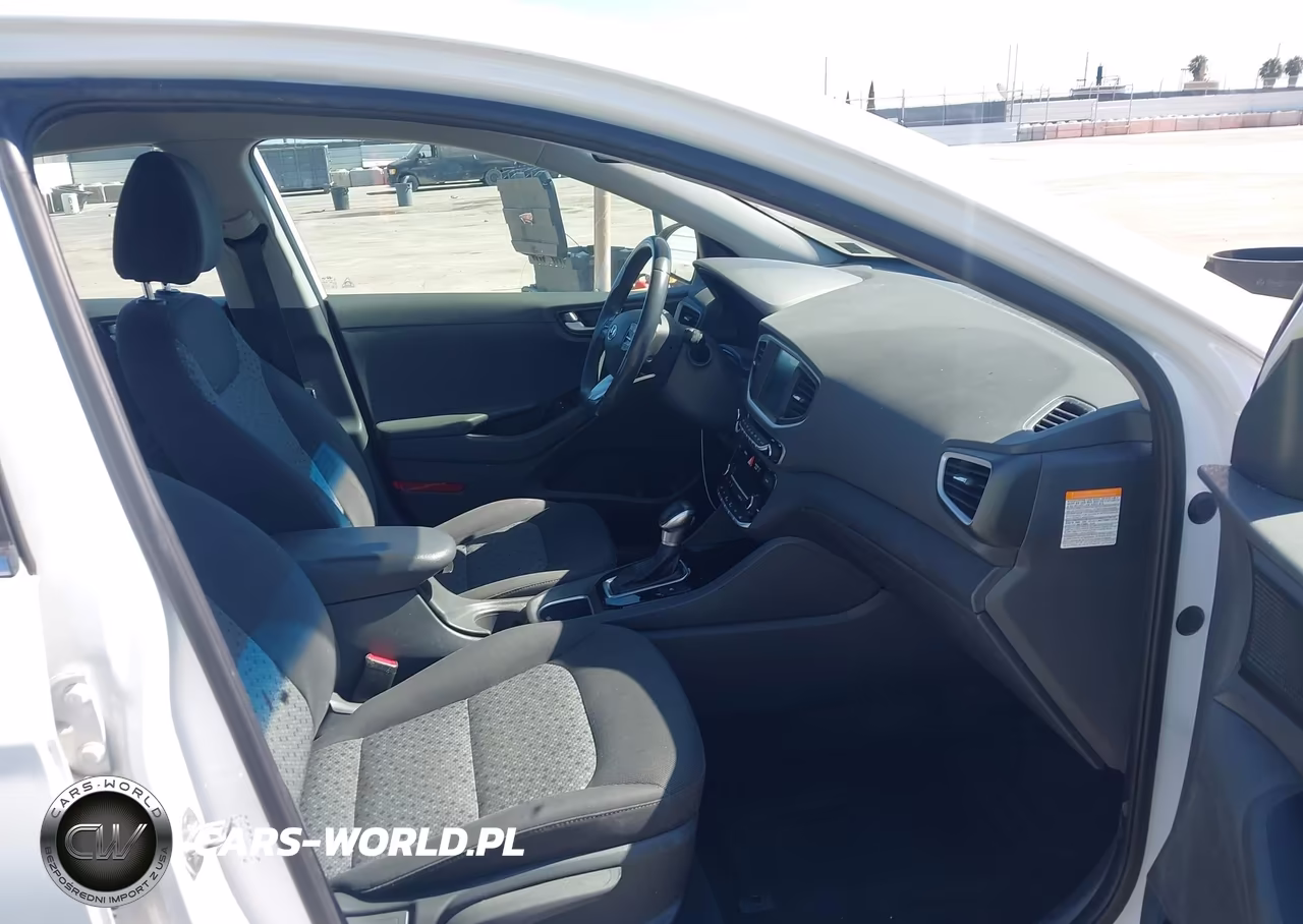 2017 Hyundai Ioniq Hybrid Sel VIN:KMHC75LC8HU018886 - 5