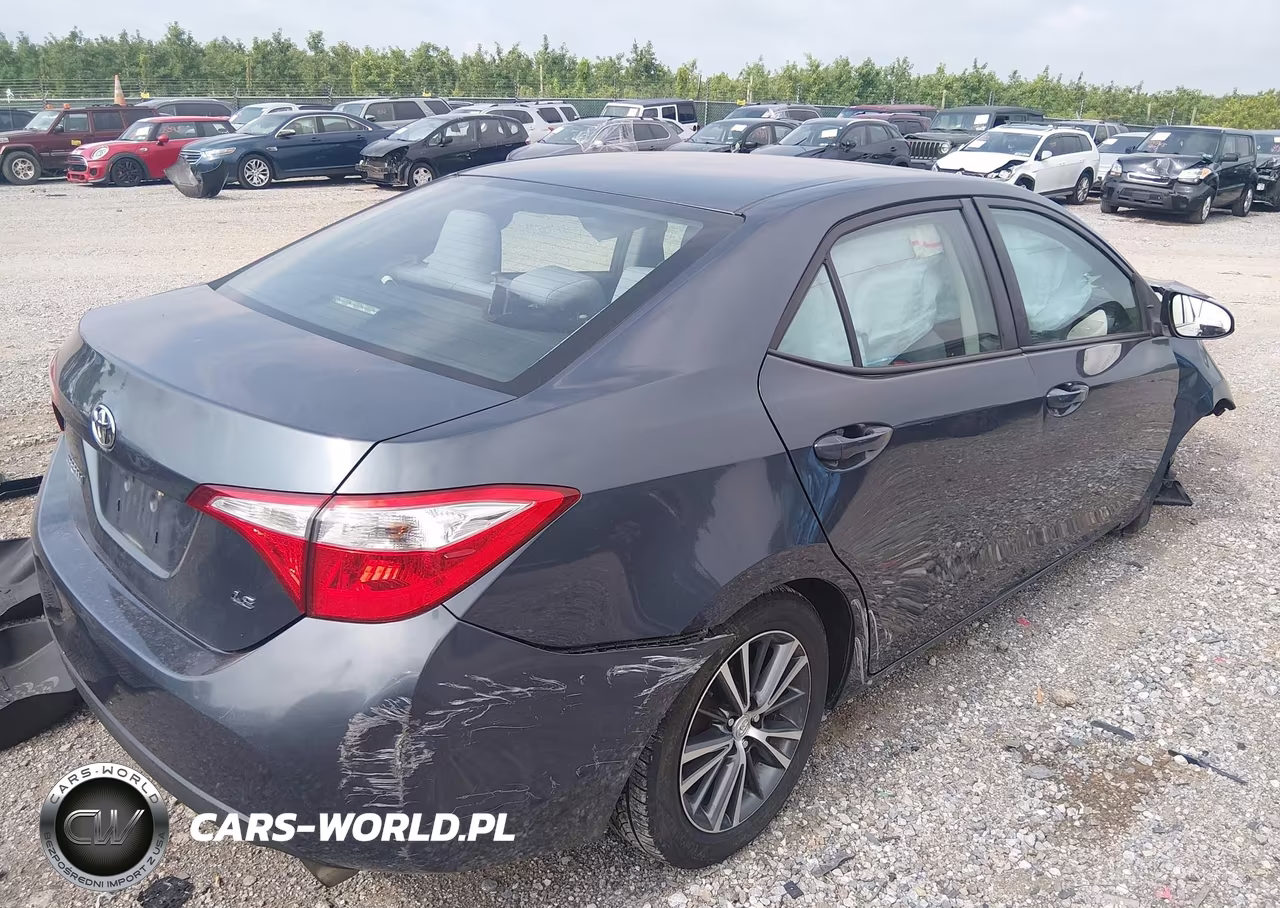 2016 Toyota Corolla Le Plus VIN:2T1BURHE4GC641136 - 4