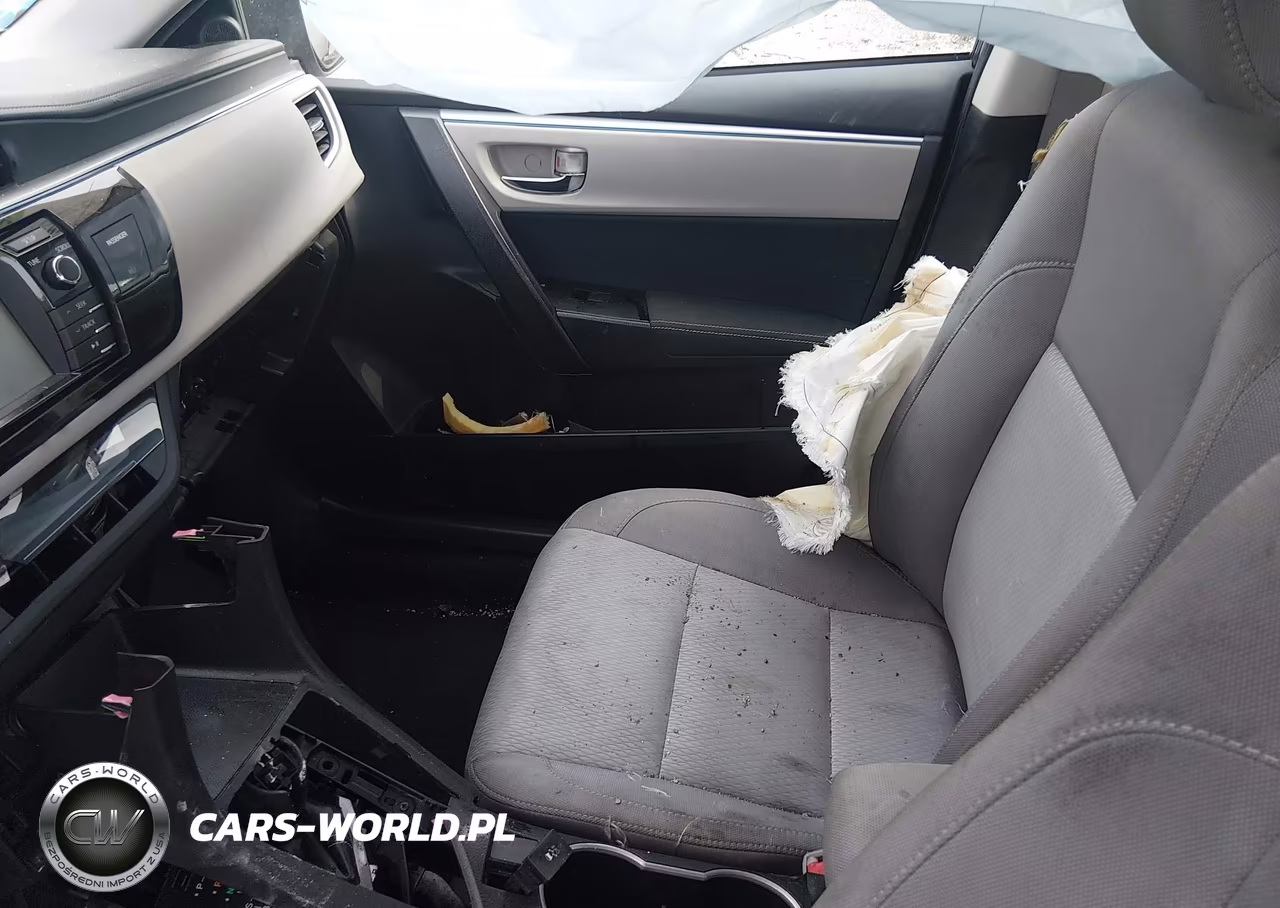 2016 Toyota Corolla Le Plus VIN:2T1BURHE4GC641136 - 5
