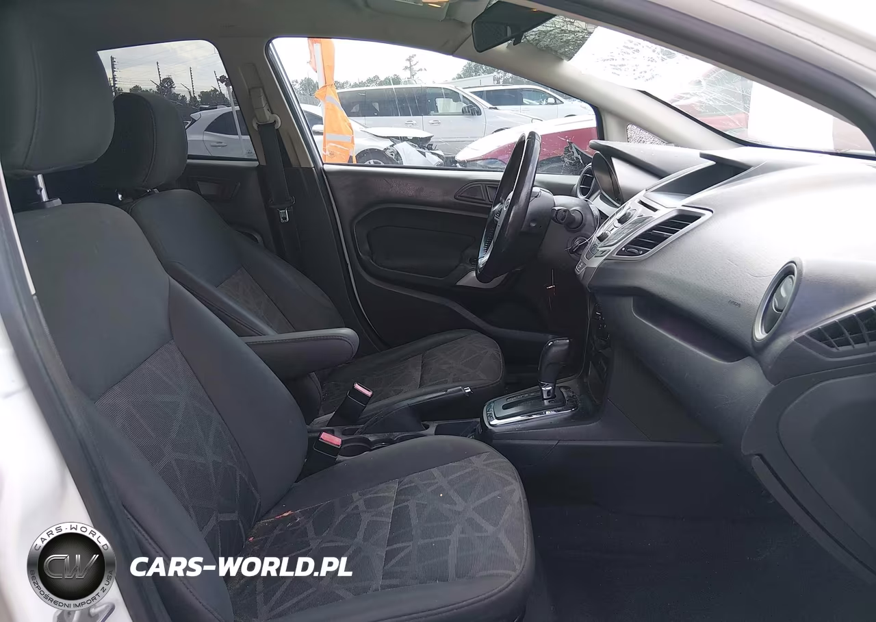 2013 Ford Fiesta Se VIN:3FADP4EJ2DM109820 - 5