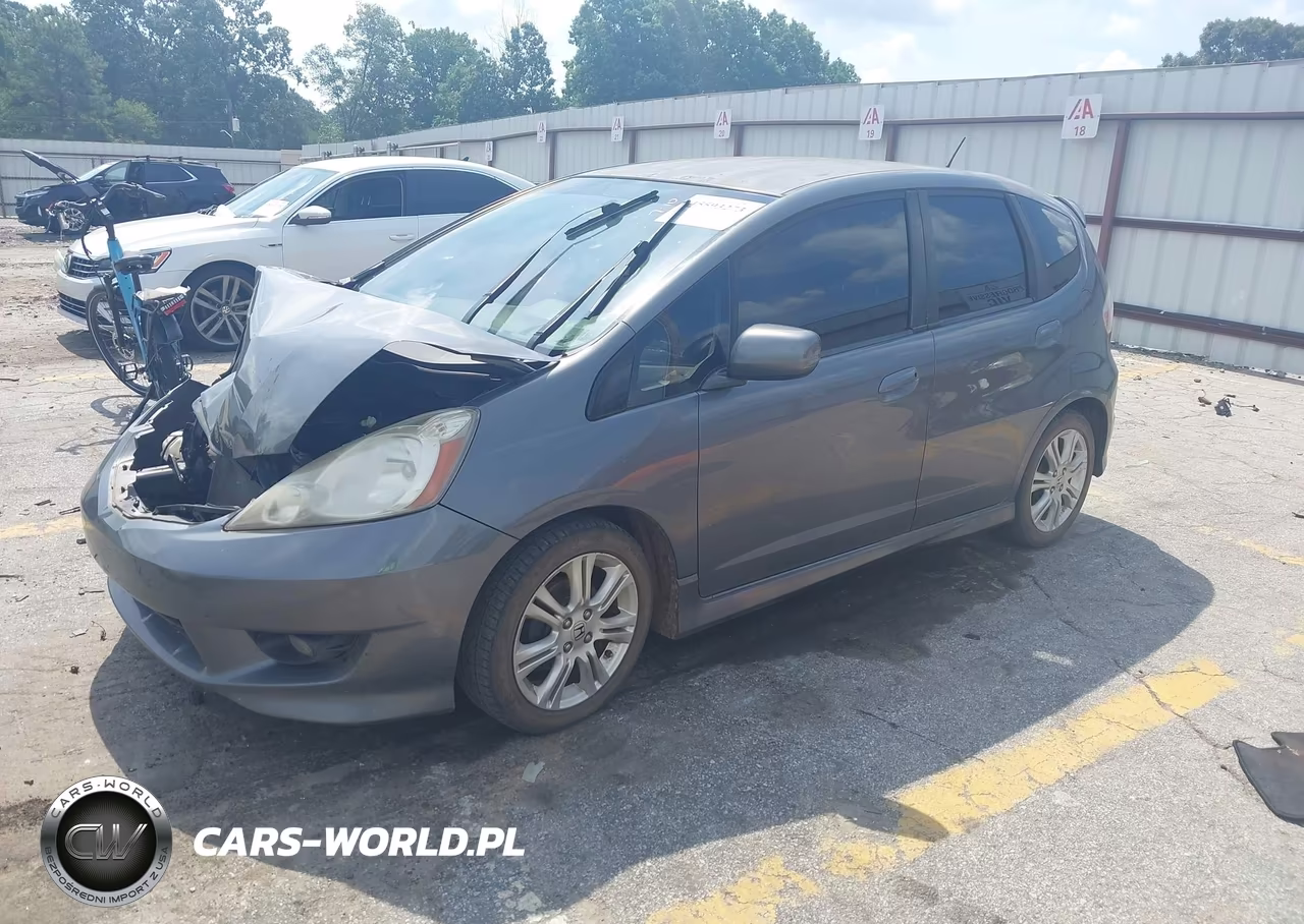 2011 Honda Fit Sport VIN:JHMGE8H57BS007841 - 2