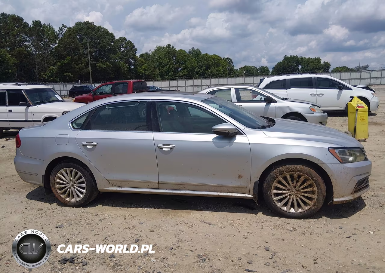 2016 Volkswagen Passat 1.8T Se VIN:1VWBT7A33GC040290 - 13