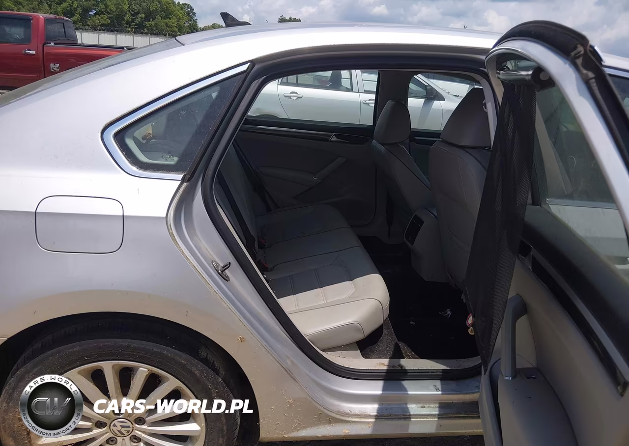 2016 Volkswagen Passat 1.8T Se VIN:1VWBT7A33GC040290 - 8