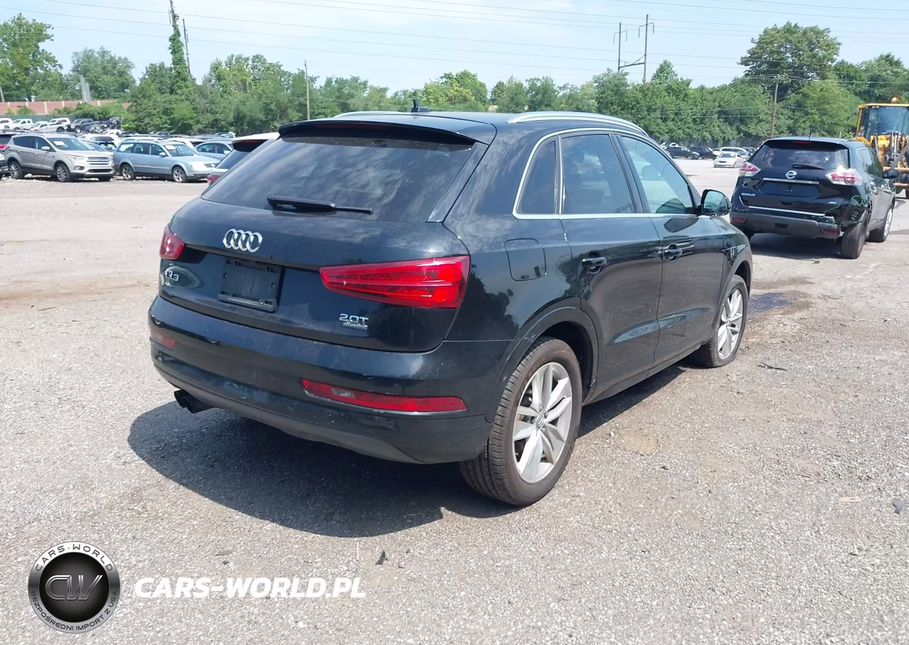 2016 Audi Q3 2.0T Premium Plus VIN:WA1EFCFS5GR016208 - 4