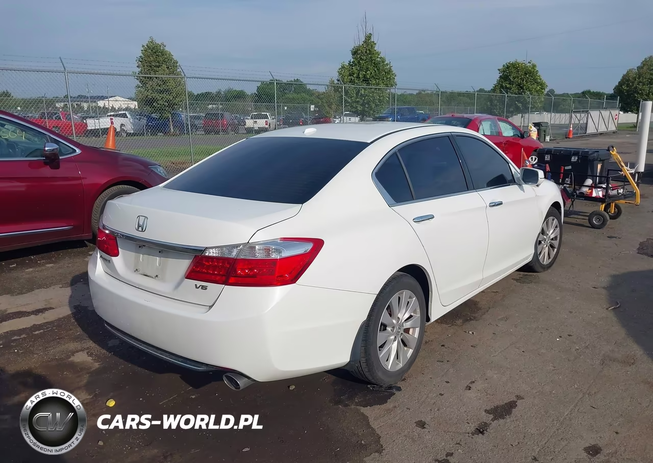 2015 Honda Accord Ex-L V-6 VIN:1HGCR3F86FA017617 - 4