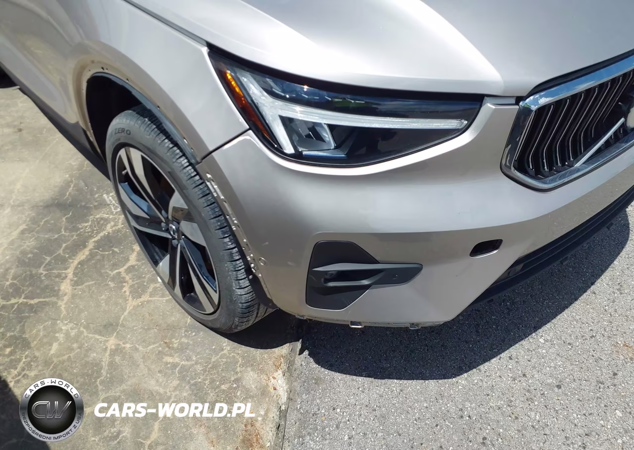 2023 Volvo Xc40 B5 Plus Bright Theme VIN:YV4L12UE1P2049974 - 17