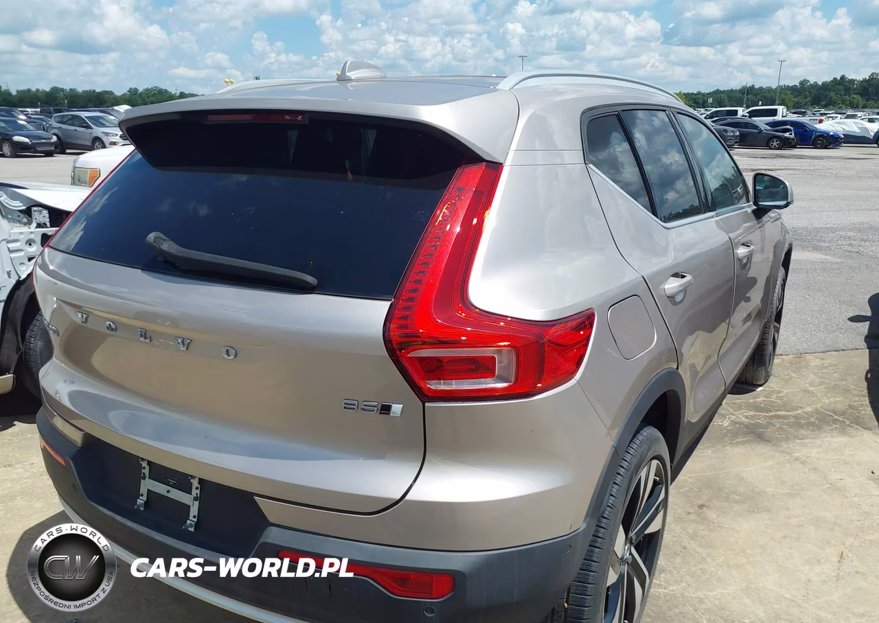 2023 Volvo Xc40 B5 Plus Bright Theme VIN:YV4L12UE1P2049974 - 4