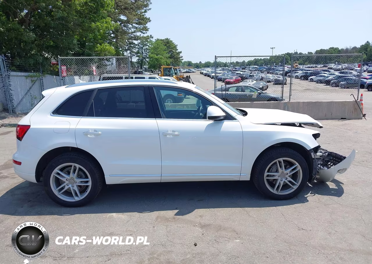 2015 Audi Q5 2.0T Premium VIN:WA1LFAFP5FA034390 - 14
