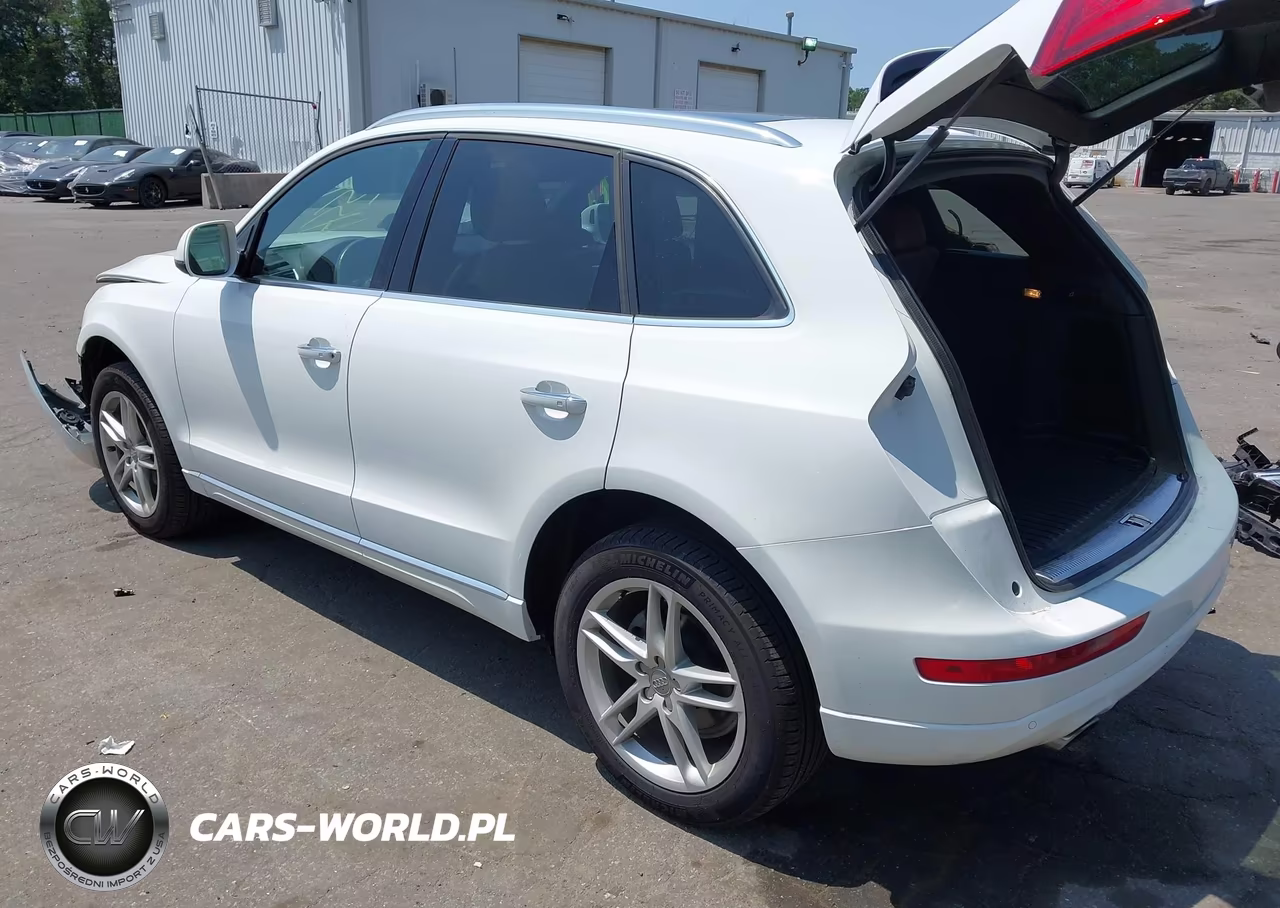 2015 Audi Q5 2.0T Premium VIN:WA1LFAFP5FA034390 - 3