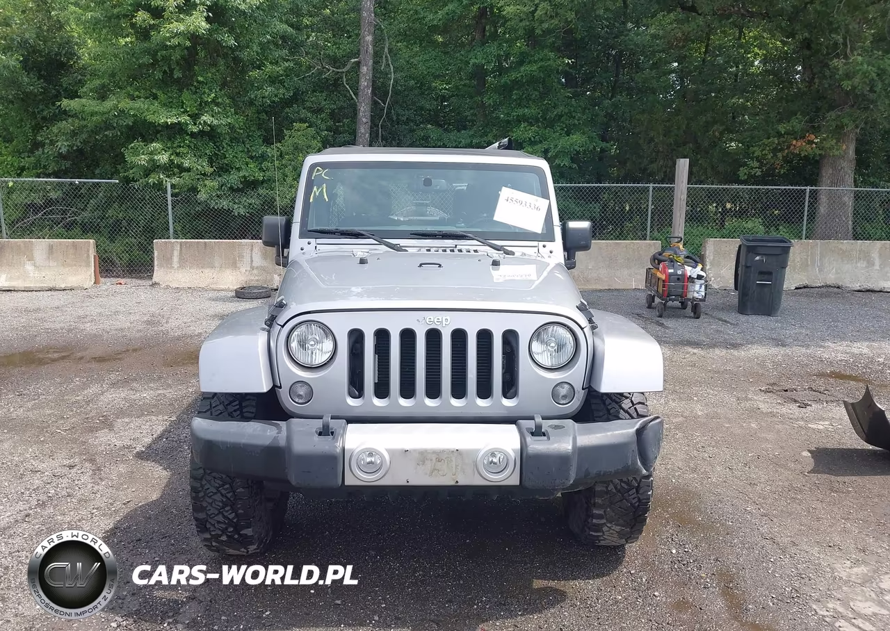 2015 Jeep Wrangler Unlimited Sahara VIN:1C4BJWEG0FL620708 - 12
