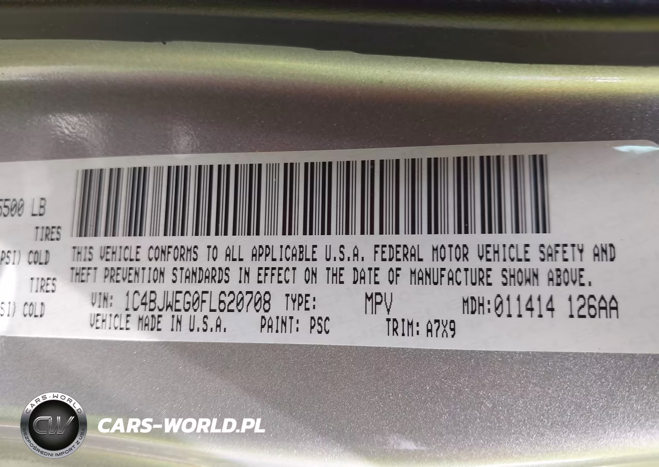 2015 Jeep Wrangler Unlimited Sahara VIN:1C4BJWEG0FL620708 - 9