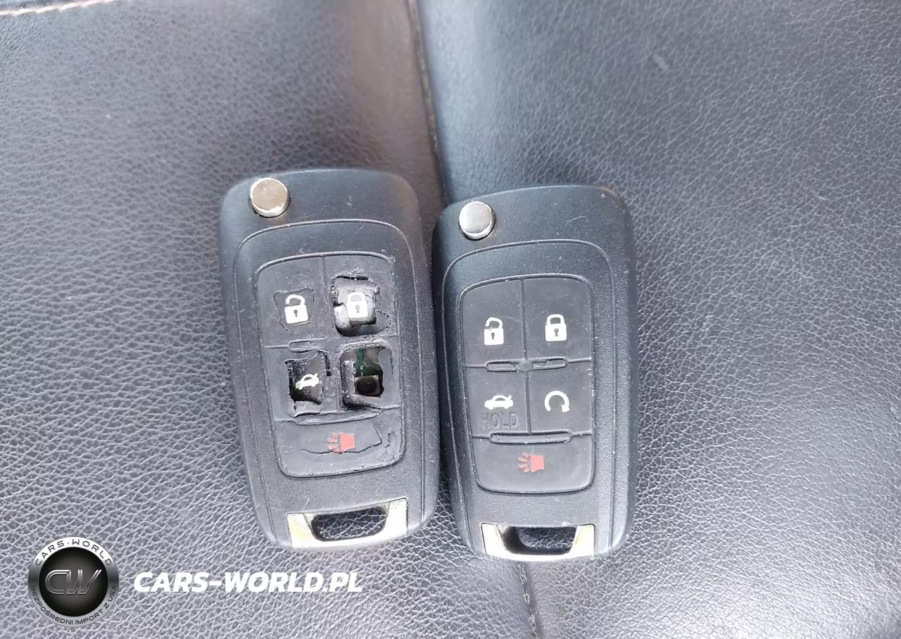 2018 Chevrolet Impala 1Lt VIN:2G1105S32J9104904 - 11