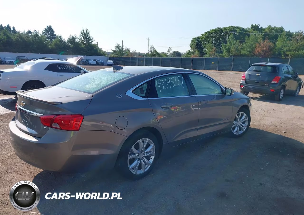 2018 Chevrolet Impala 1Lt VIN:2G1105S32J9104904 - 4