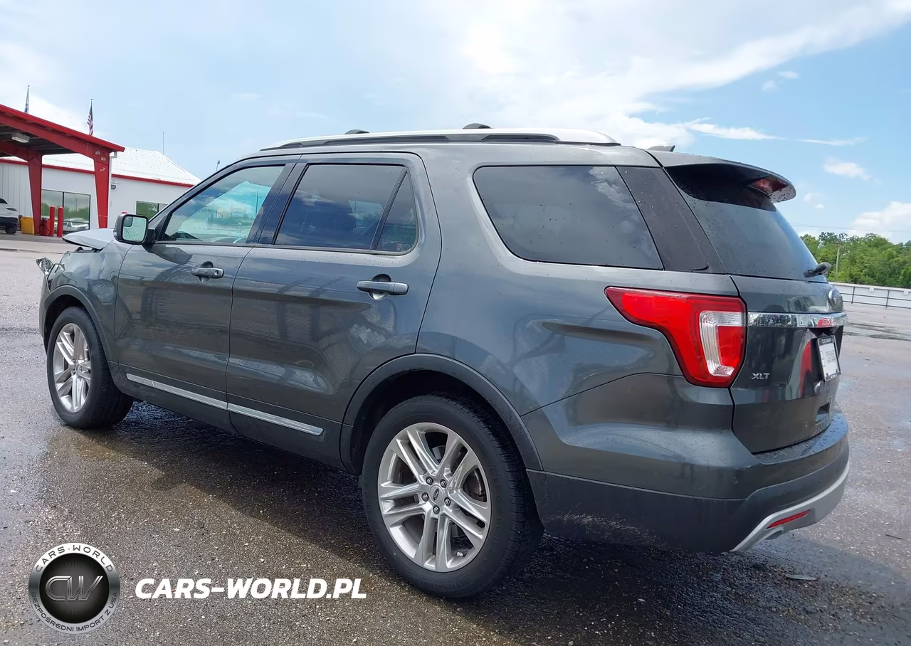 2017 Ford Explorer Xlt VIN:1FM5K7D85HGE19372 - 14