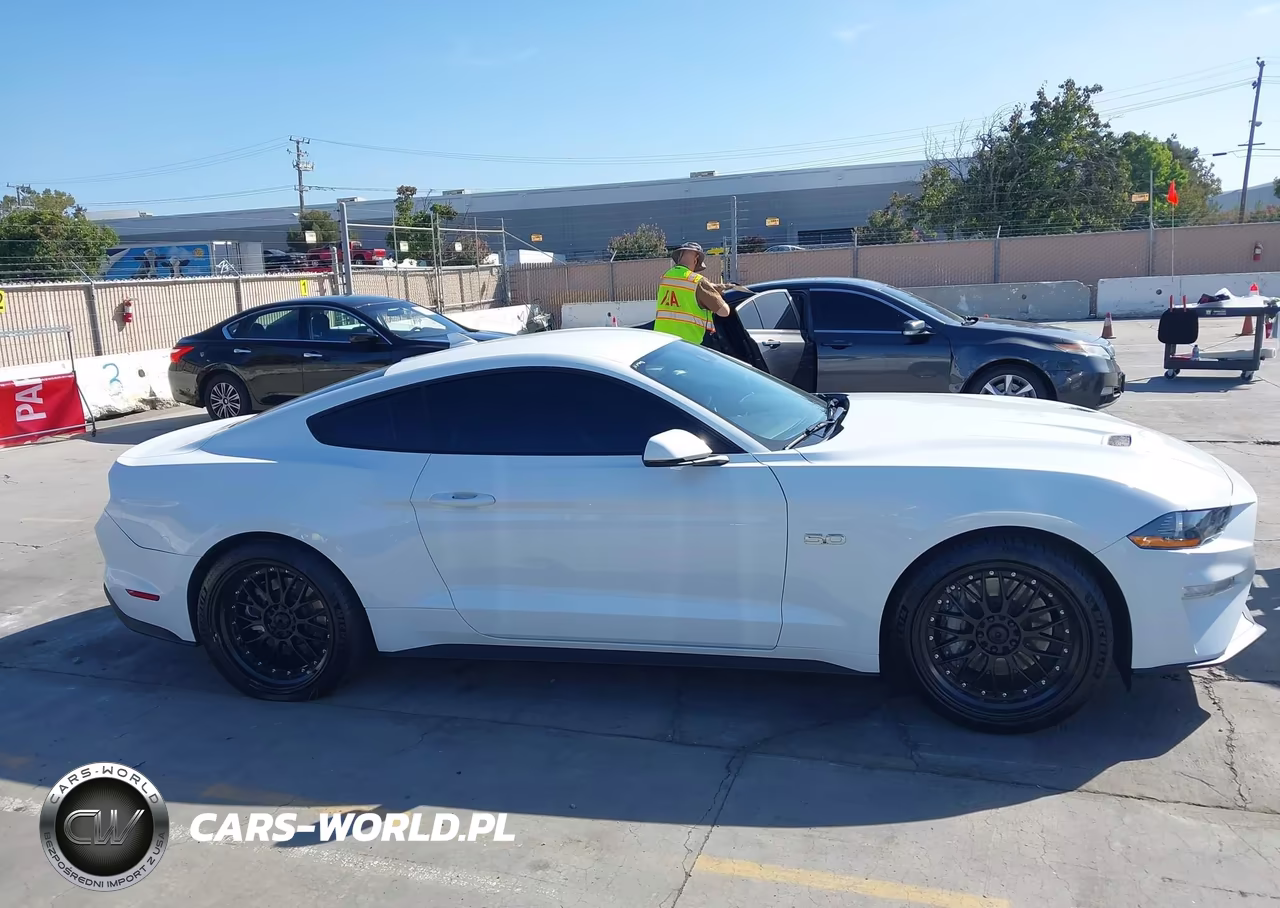 2022 Ford Mustang Gt Premium Fastback VIN:1FA6P8CF4N5109405 - 13