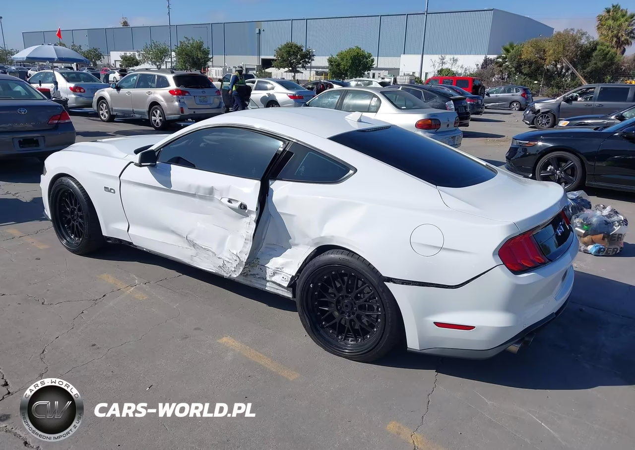 2022 Ford Mustang Gt Premium Fastback VIN:1FA6P8CF4N5109405 - 3