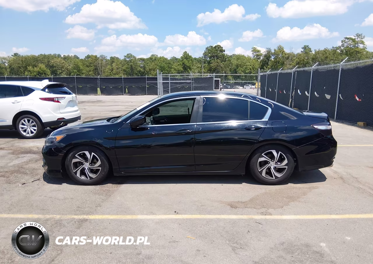 2017 Honda Accord Lx VIN:1HGCR2F30HA013211 - 14