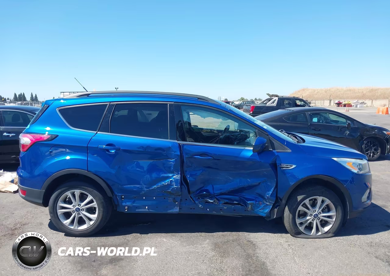 2017 Ford Escape Se VIN:1FMCU9GD7HUC32285 - 13