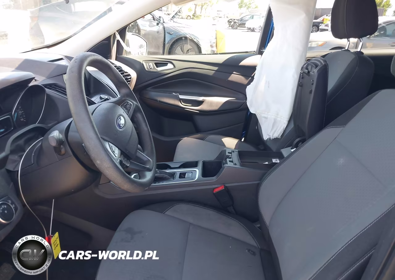 2017 Ford Escape Se VIN:1FMCU9GD7HUC32285 - 5