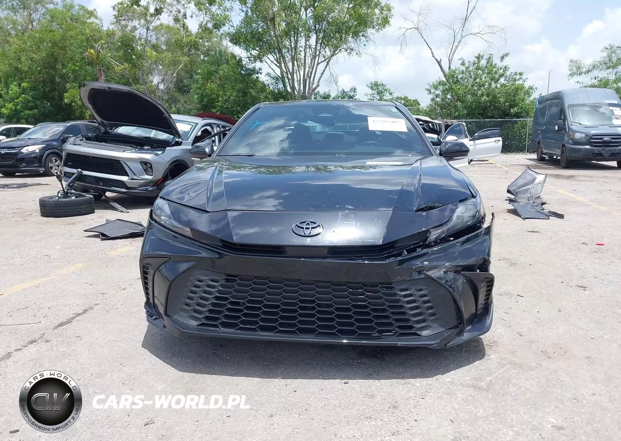 2025 Toyota Camry Se VIN:4T1DAACK1SU594459 - 12