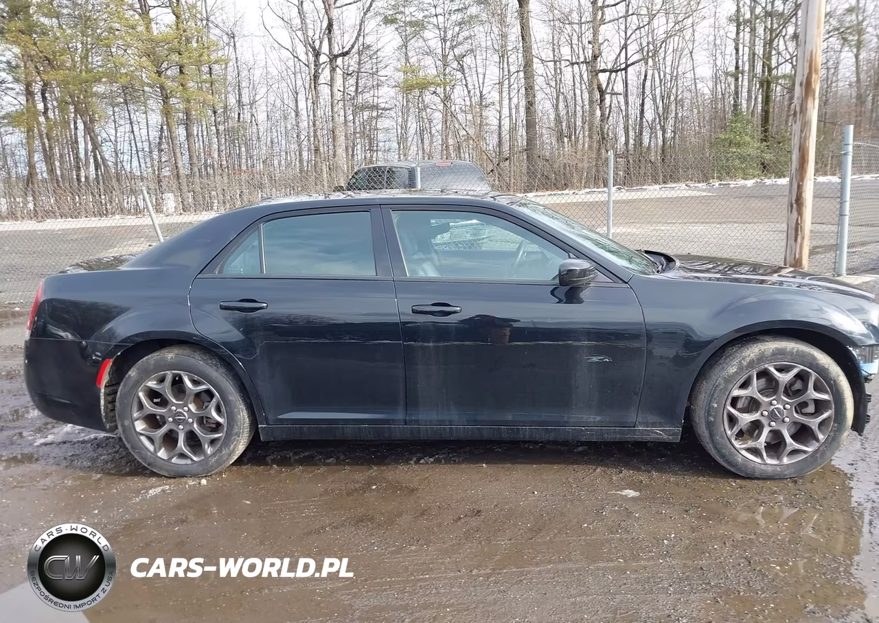 2015 Chrysler 300 S VIN:2C3CCAGG8FH787026 - 14