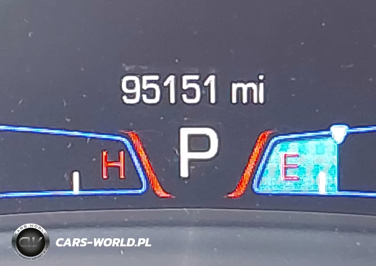 2015 Chrysler 300 S VIN:2C3CCAGG8FH787026 - 16