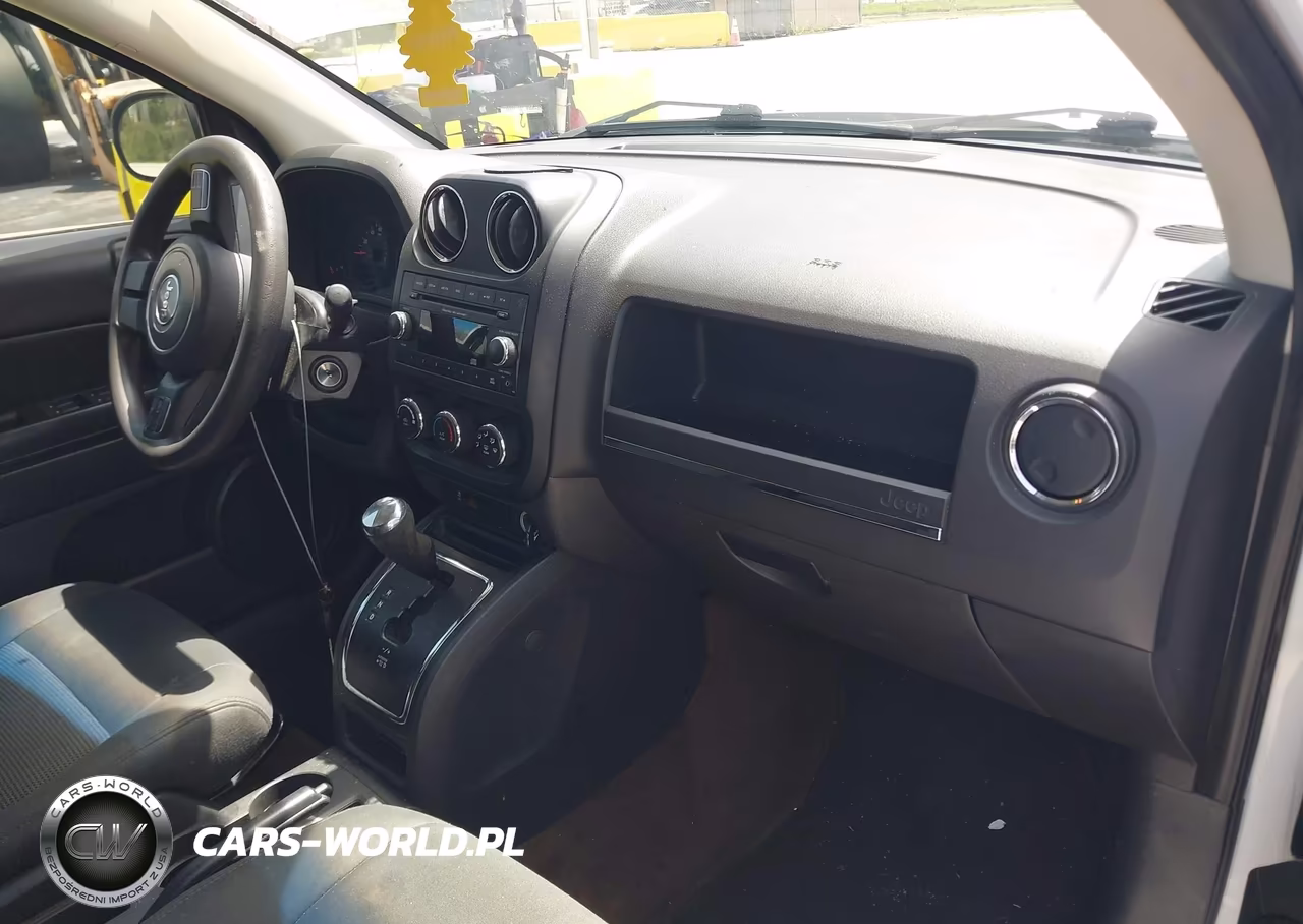 2013 Jeep Compass Sport VIN:1C4NJCBA3DD272227 - 5