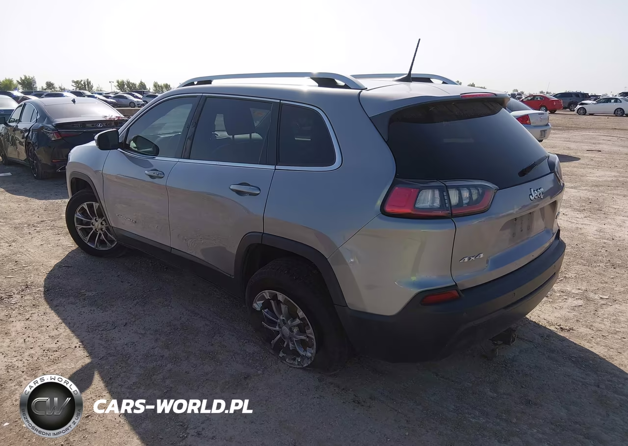 2020 Jeep Cherokee Latitude Plus 4X4 VIN:1C4PJMLB9LD603476 - 3