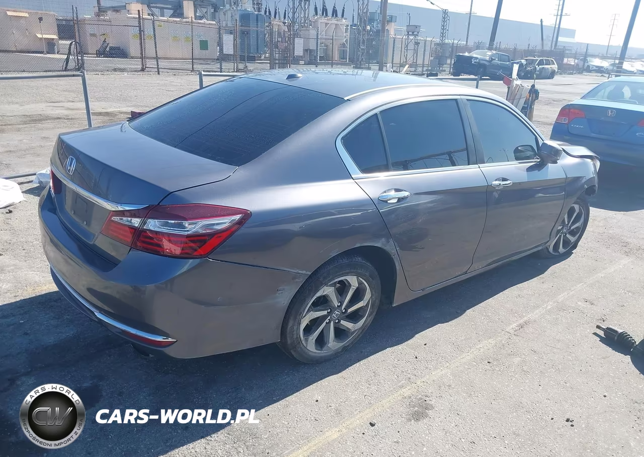2017 Honda Accord Ex-L VIN:1HGCR2F83HA145343 - 4