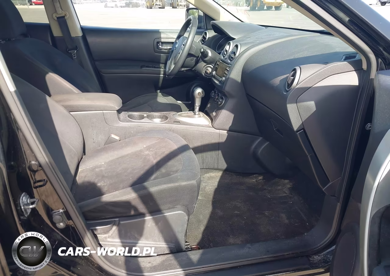 2015 Nissan Rogue Select S VIN:JN8AS5MT6FW654768 - 5