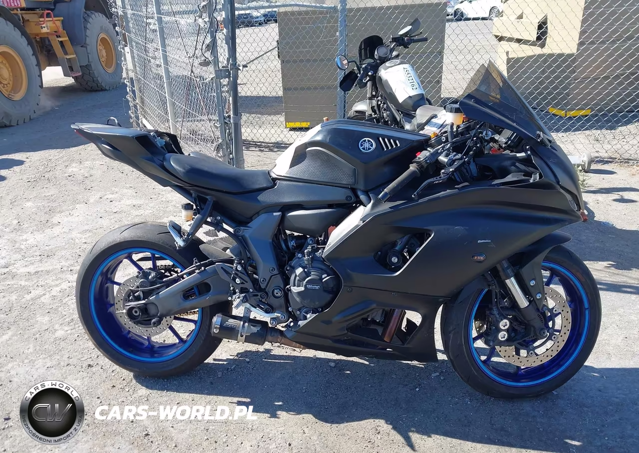 2023 Yamaha Yzfr7 VIN:JYARM38E6PA004809 - 12