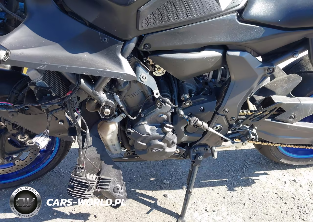 2023 Yamaha Yzfr7 VIN:JYARM38E6PA004809 - 9