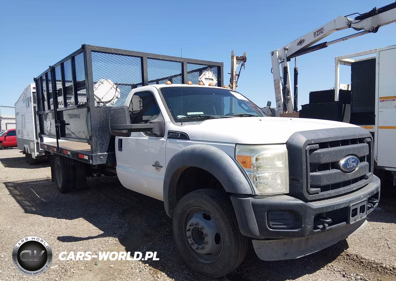 2013 Ford F-550 Chassis Xl