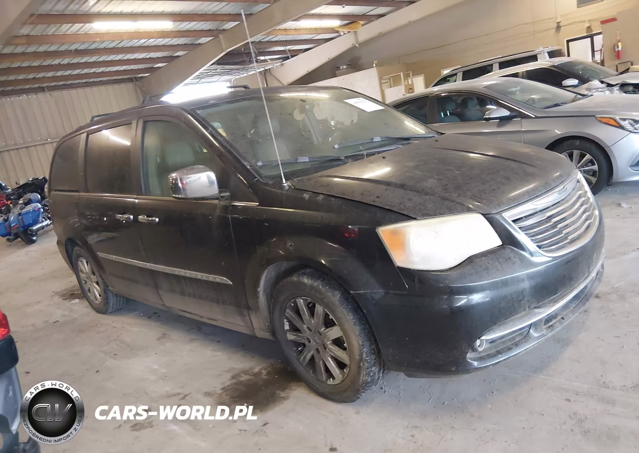2011 Chrysler Town & Country Touring-L – zdjęcie 1 z 12