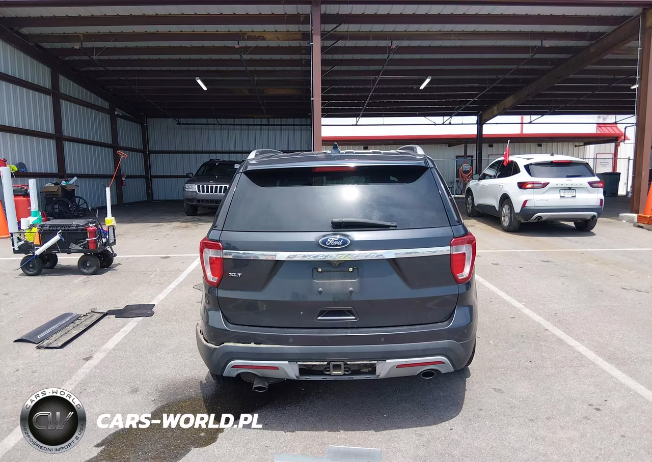 2017 Ford Explorer Xlt VIN:1FM5K7D85HGB03857 - 17