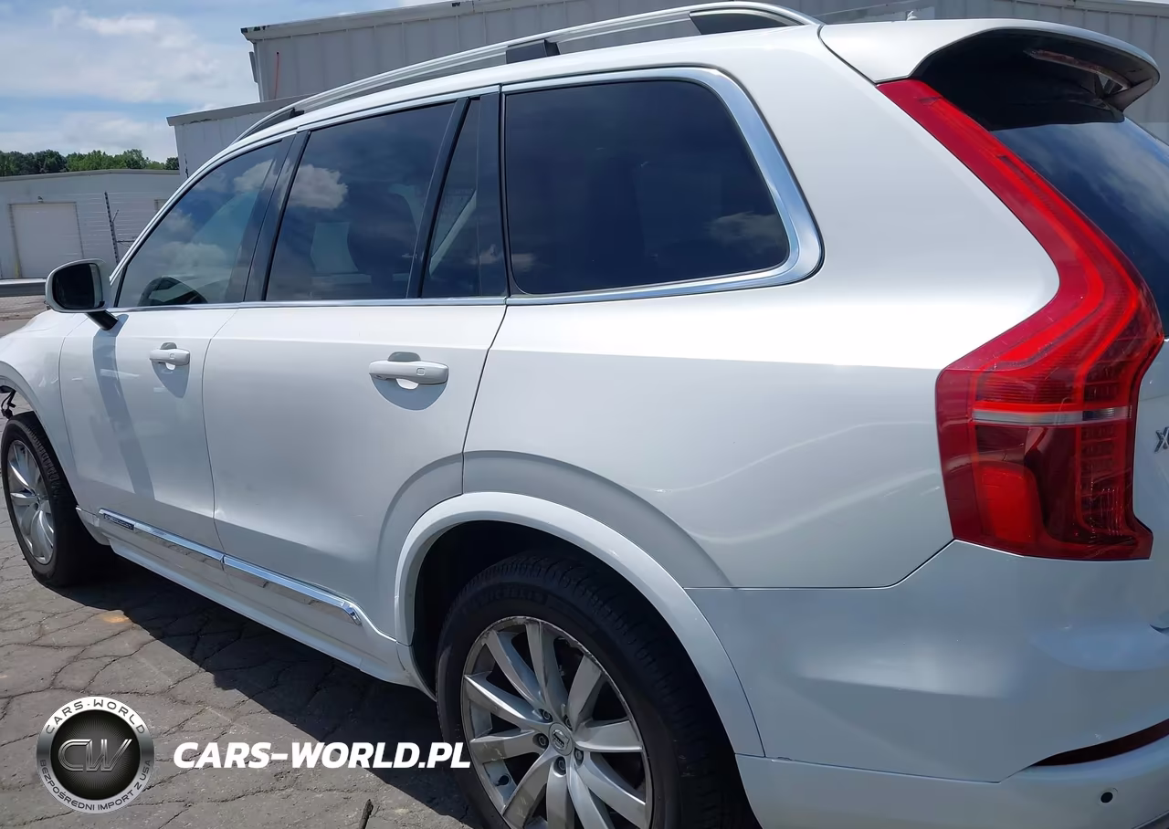 2018 Volvo Xc90 T6 Momentum VIN:YV4A22PK7J1323942 - 15
