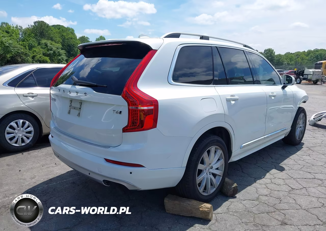 2018 Volvo Xc90 T6 Momentum VIN:YV4A22PK7J1323942 - 4