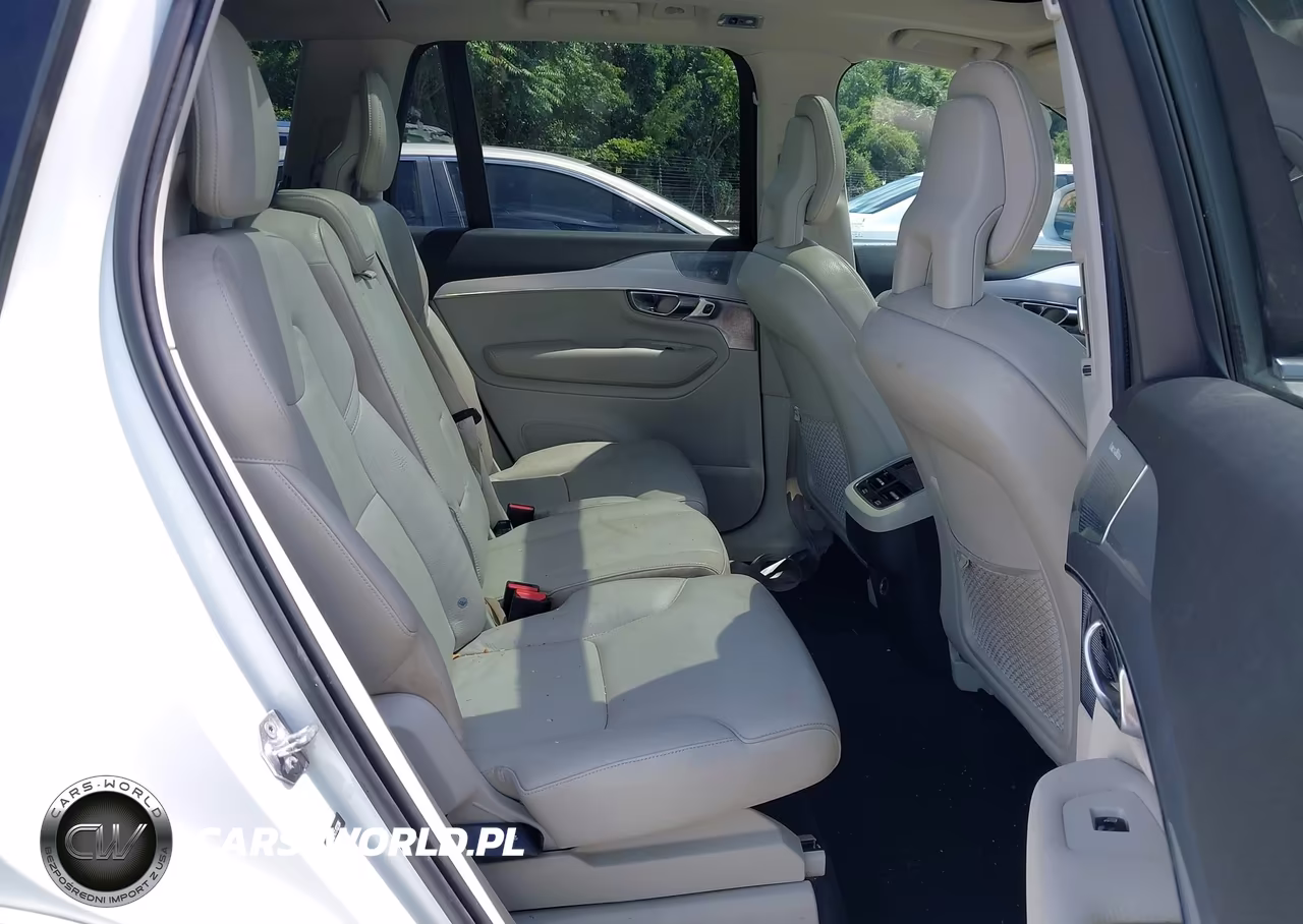 2018 Volvo Xc90 T6 Momentum VIN:YV4A22PK7J1323942 - 8