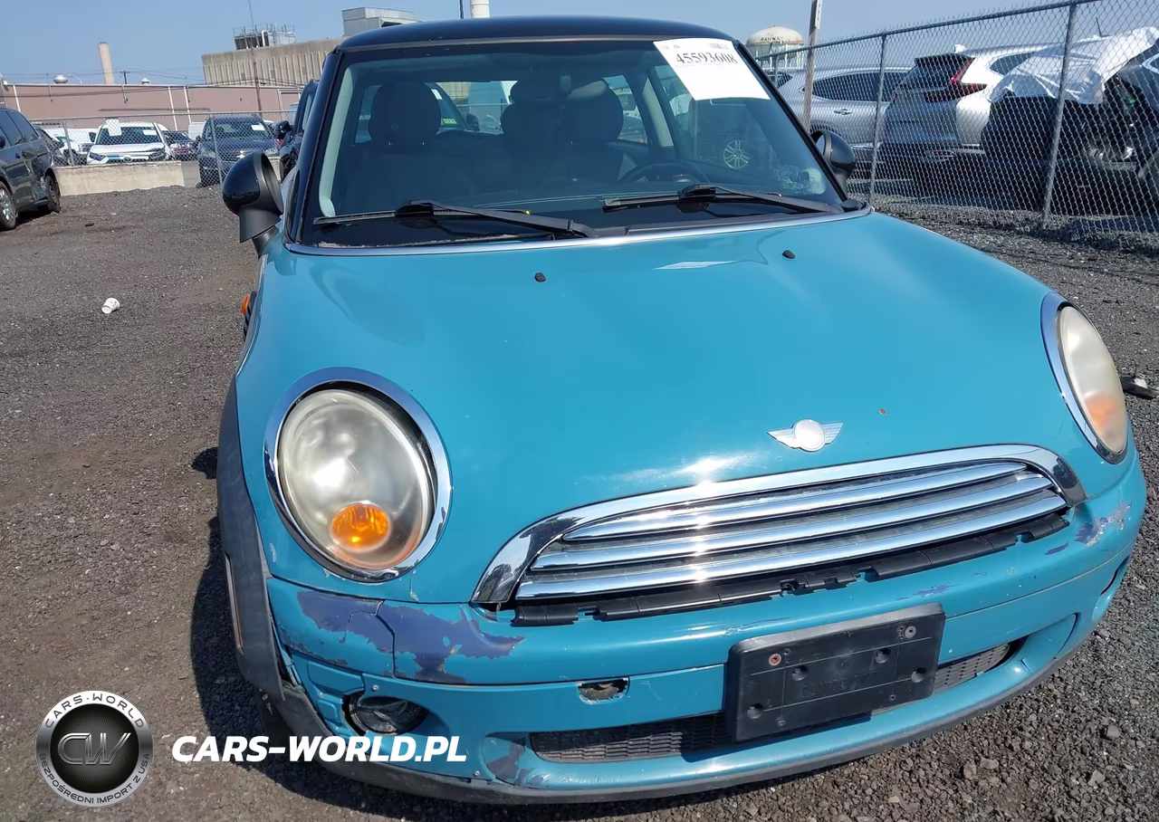 2010 Mini Cooper VIN:WMWMF3C57ATZ61619 - 6