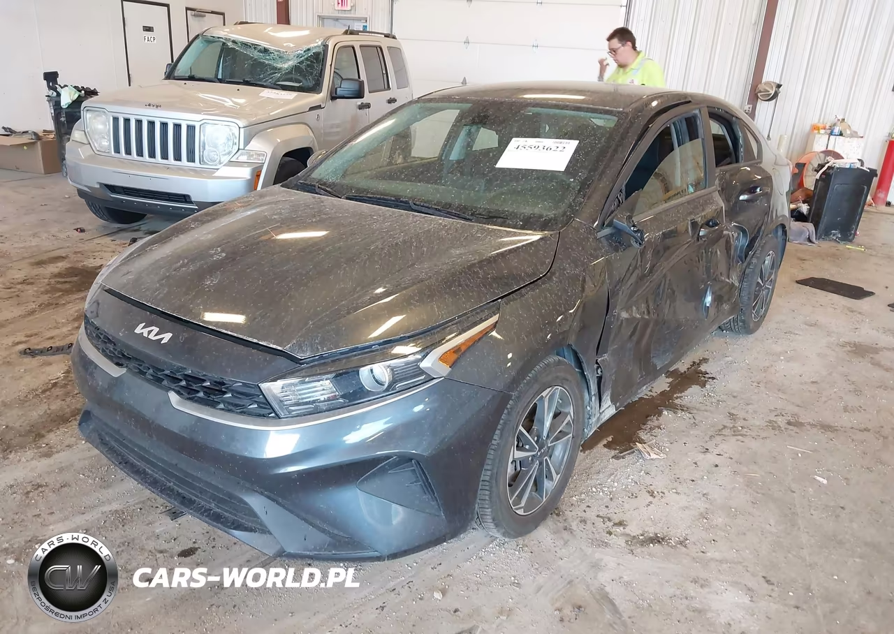 2024 Kia Forte Lxs VIN:3KPF24AD7RE738847 - 2