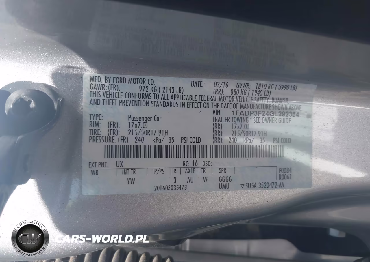 2016 Ford Focus Se VIN:1FADP3F24GL292354 - 9