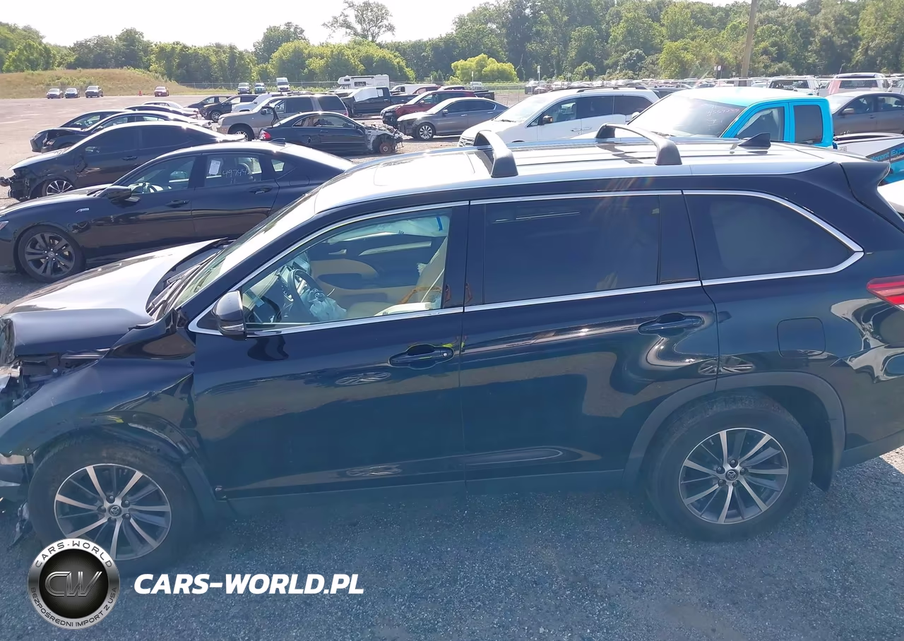 2019 Toyota Highlander Xle VIN:5TDJZRFH2KS565183 - 15