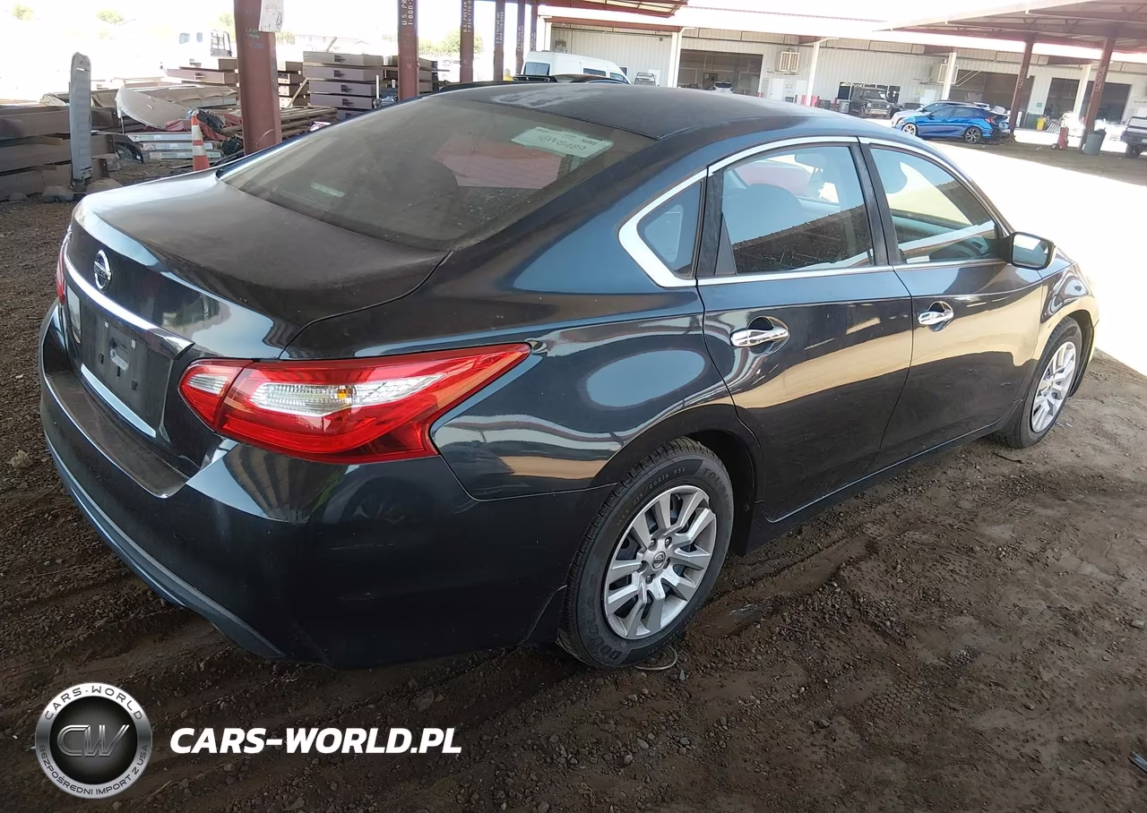 2016 Nissan Altima 2.5 S VIN:1N4AL3AP3GC112430 - 4