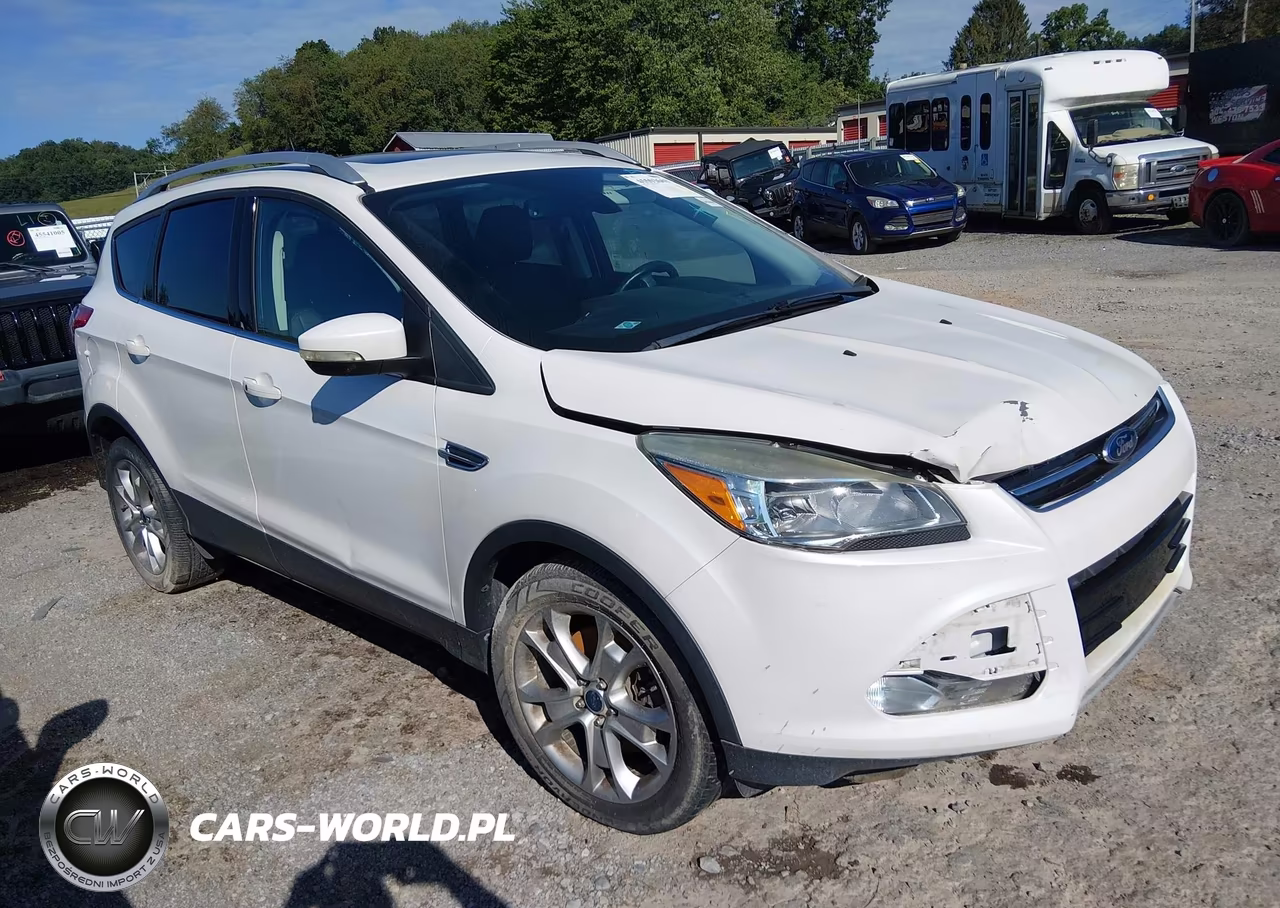 2016 Ford Escape Titanium – zdjęcie 1 z 17
