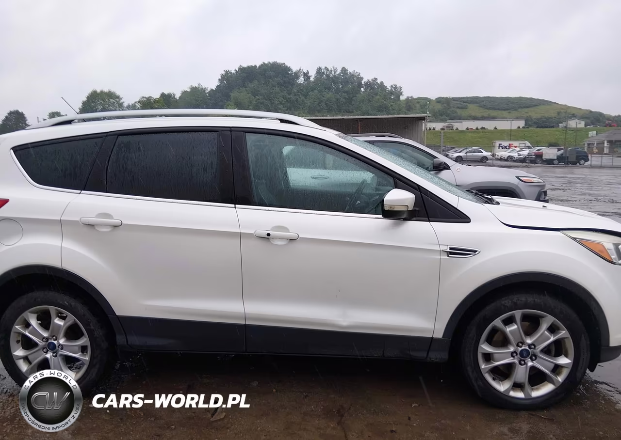 2016 Ford Escape Titanium VIN:1FMCU9J93GUA06988 - 13