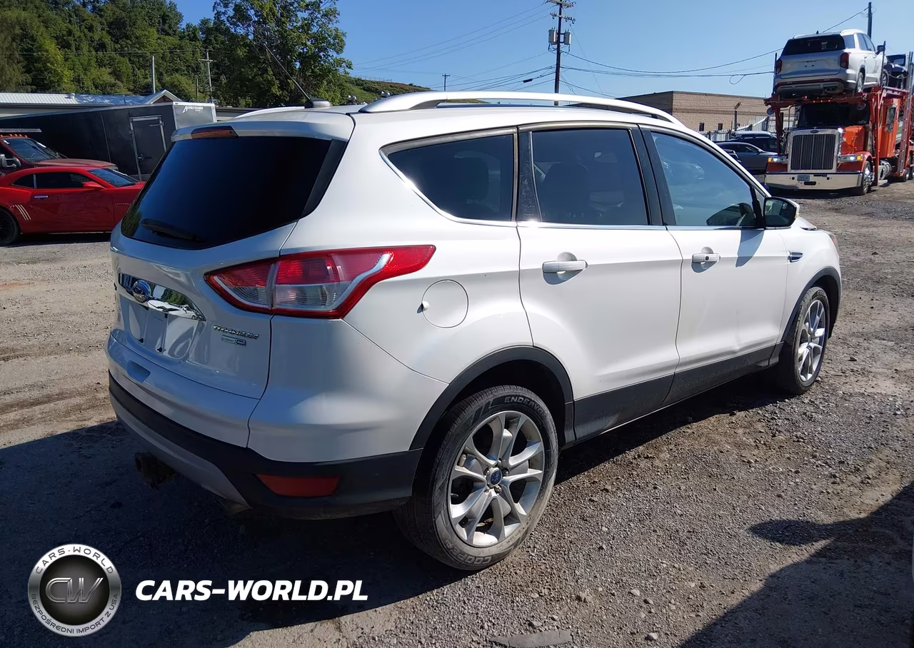 2016 Ford Escape Titanium VIN:1FMCU9J93GUA06988 - 4