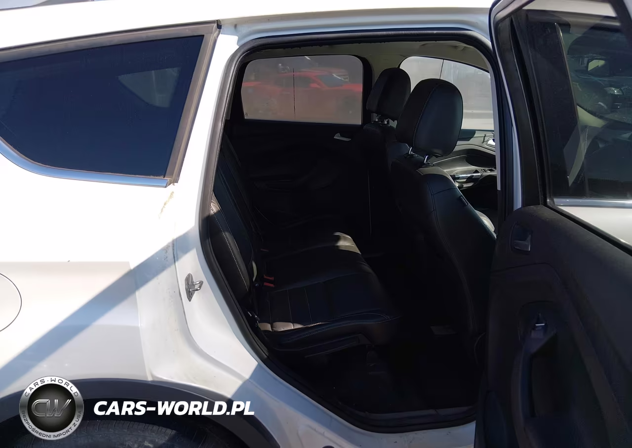 2016 Ford Escape Titanium VIN:1FMCU9J93GUA06988 - 8