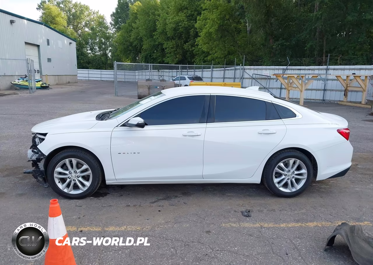 2017 Chevrolet Malibu 1Lt VIN:1G1ZE5STXHF204724 - 14